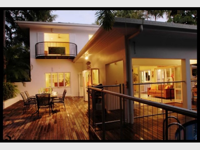 Casa Blanca Tropical House Port Douglas Business Directory